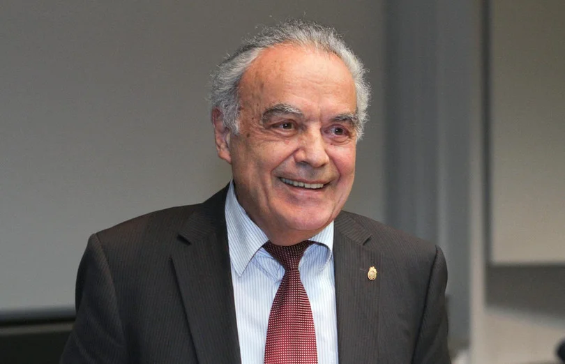 Der Schweizer Genetiker, Mikrobiologe erhält mit den Amerikanern Daniel Nathans und Hamilton Othanel Smith 1978 den Nobelpreises für Physiologie oder Medizin. (Foto: Biozentrum Uni Basel)