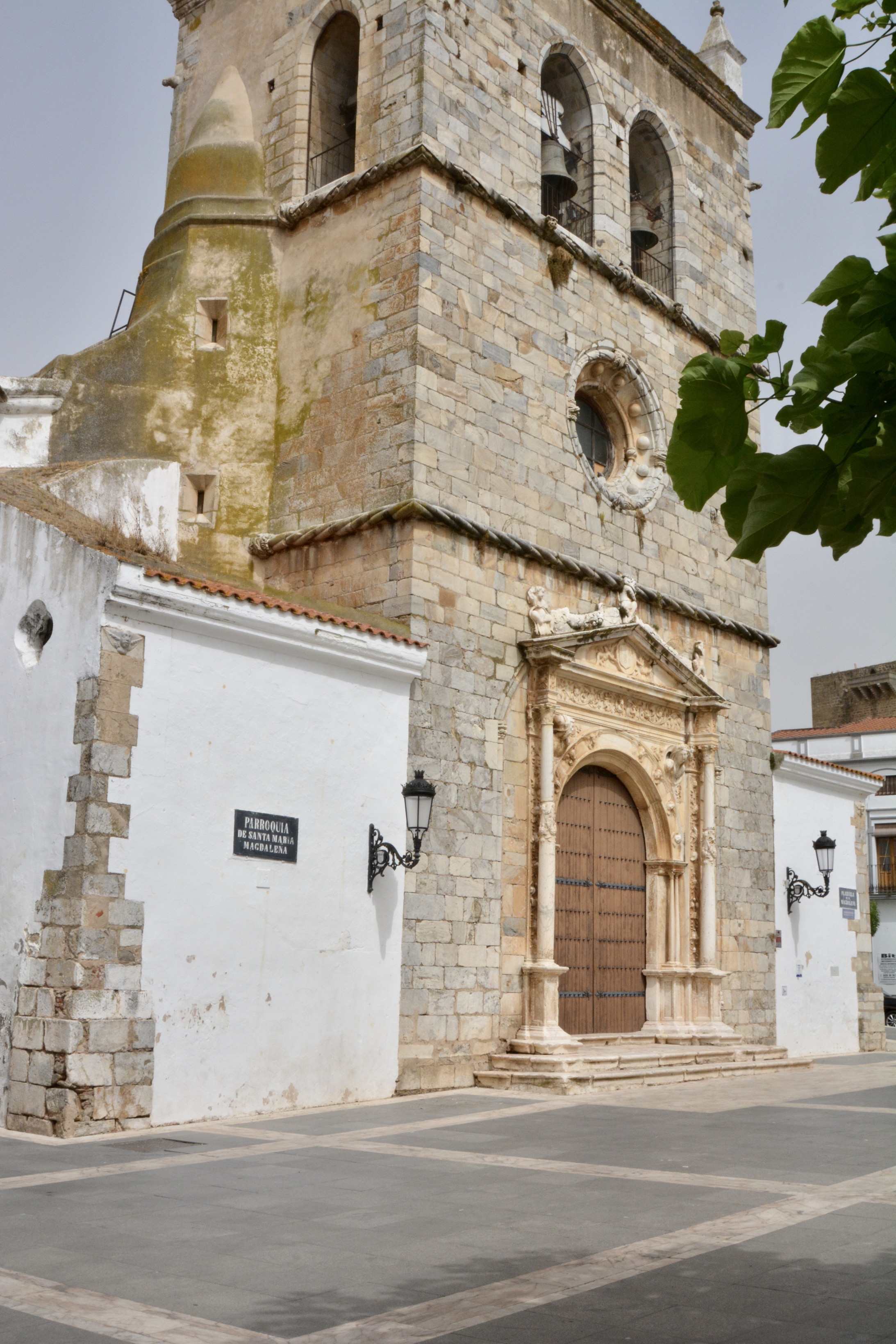 Kirche Iglesia de la Magdalena, in dem für Portugal typischen manuelinischen Stil erbaut