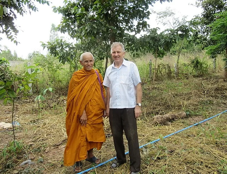 Anton Moos mit dem Mönch des Klostern Huang Dua Dong
