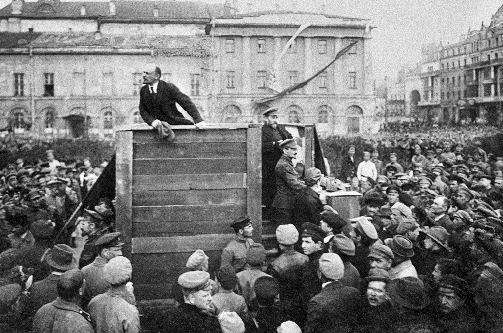 Am 16. April 1917 verliess Wladimir Iljitsch Uljanow, der unter dem Namen Lenin als Revolutionär auftrat, die Schweiz.