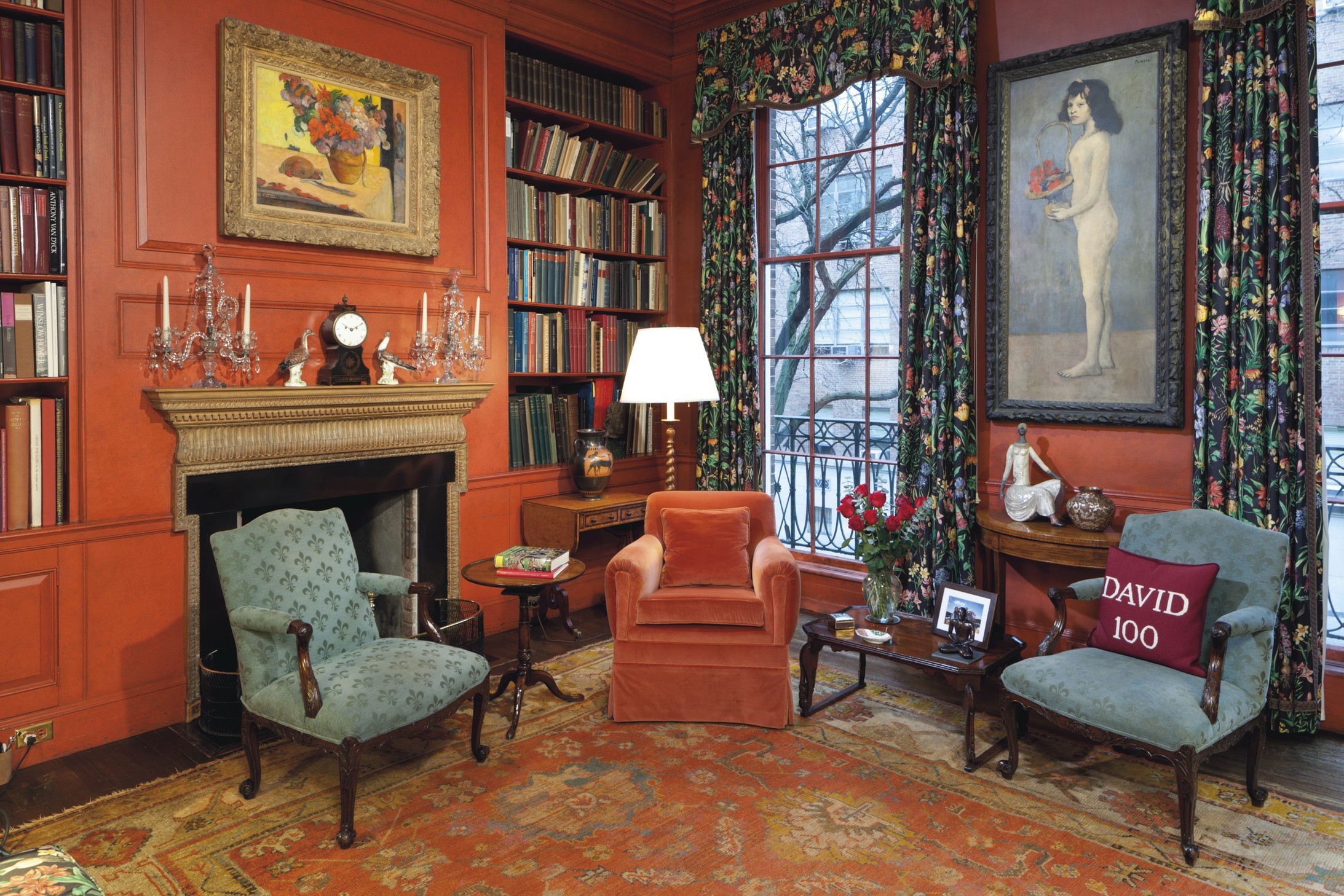 Blick in die Bibliothek – und auf Picassos Blumenmädchen © Christie’s New York