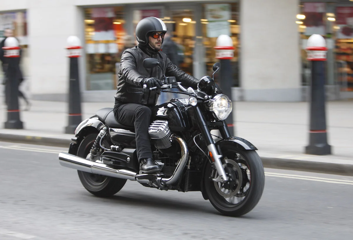  Moto Guzzi California 1400 Custom (Foto: Hersteller)