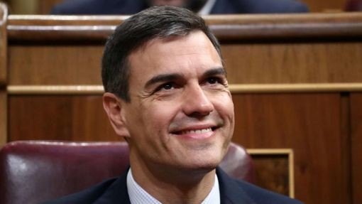 Der 46-jährige Sánchez, von den Medien als „el guapo“ (der Hübsche)“ bezeichnet, ist der siebte Ministerpräsident Spaniens. (Foto: Keystone/AP/Francisco Seco)