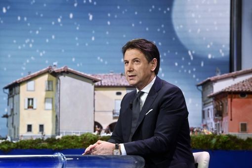 Conte am Mittwoch, 23. Dezember, in der Fernsehsendung „Porta a porta“ (Foto: Keystone, EPA/Riccardo Antimiani)  
