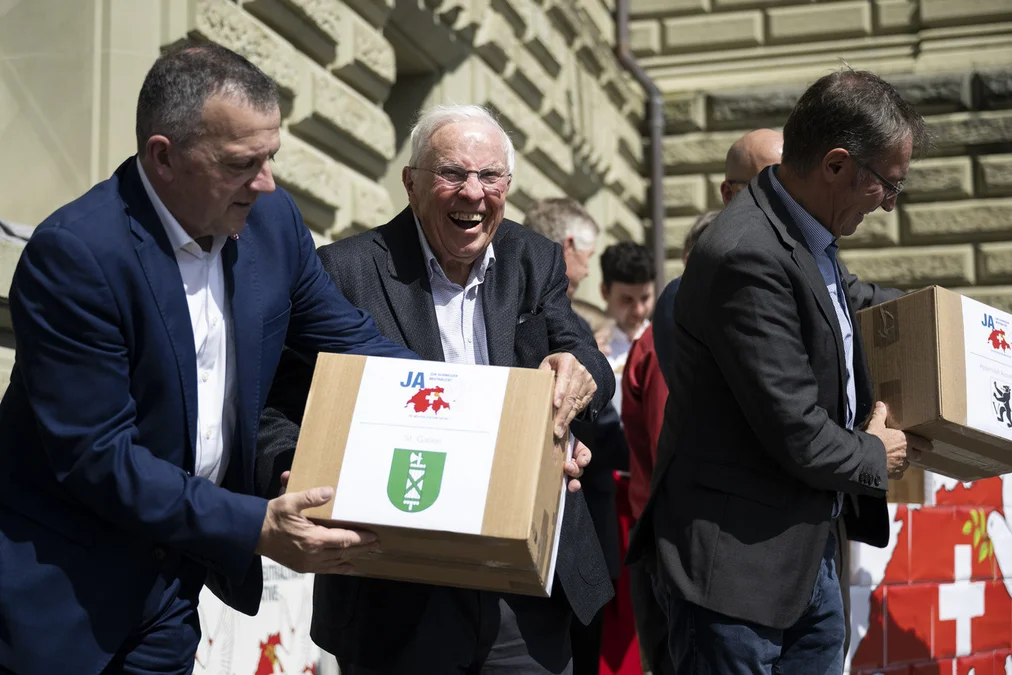 Russland und Blocher sind gleicher Meinung