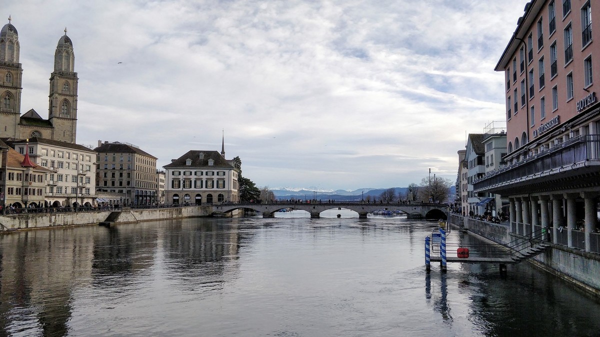 Test-Bild: Blick auf das Stadtzentrum von Zürich