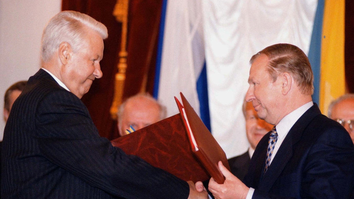 Jelzin, Kutschma