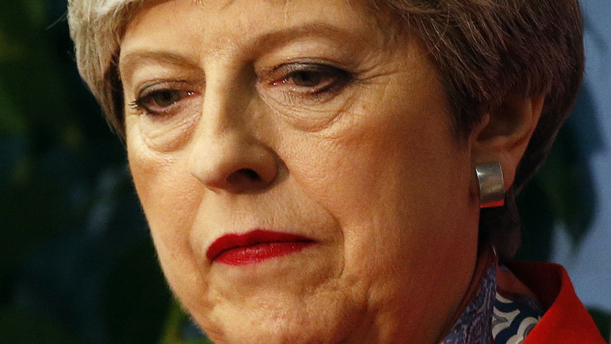 Versteinerter Blick: Theresa May am Freitag früh. (Foto: Keystone/AP/AlastairGrant) 

