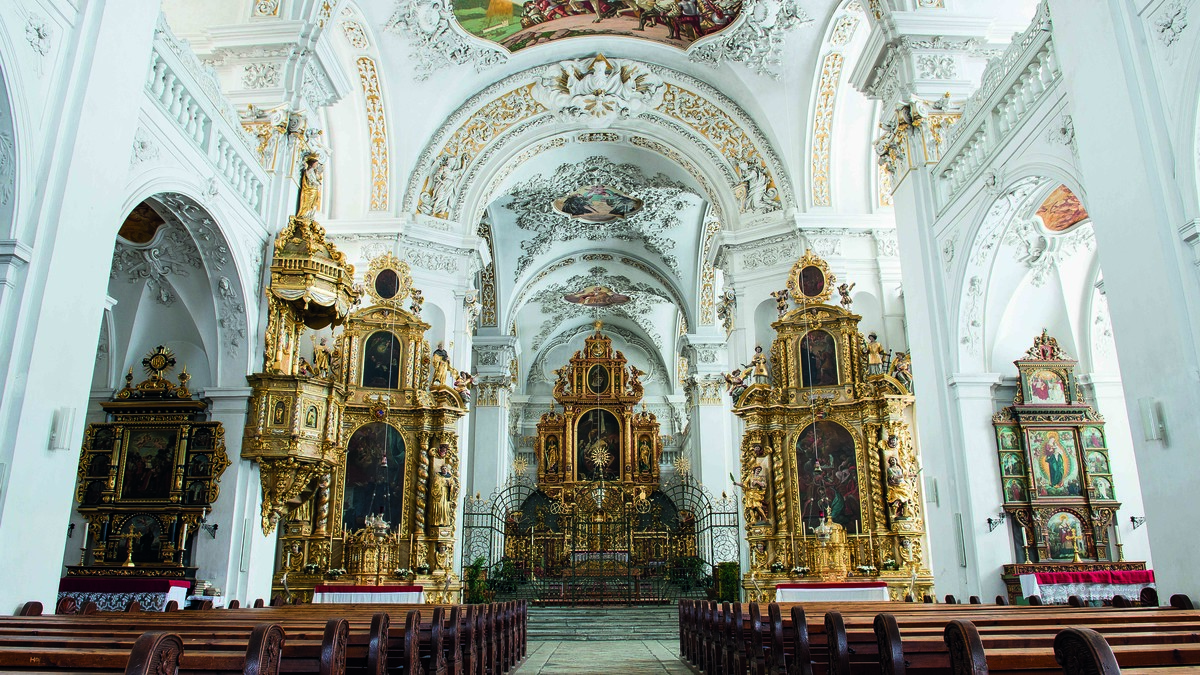 St. Martin: Hochbarock als Hochgefühl. Foto: Benediktinerkloster Disentis