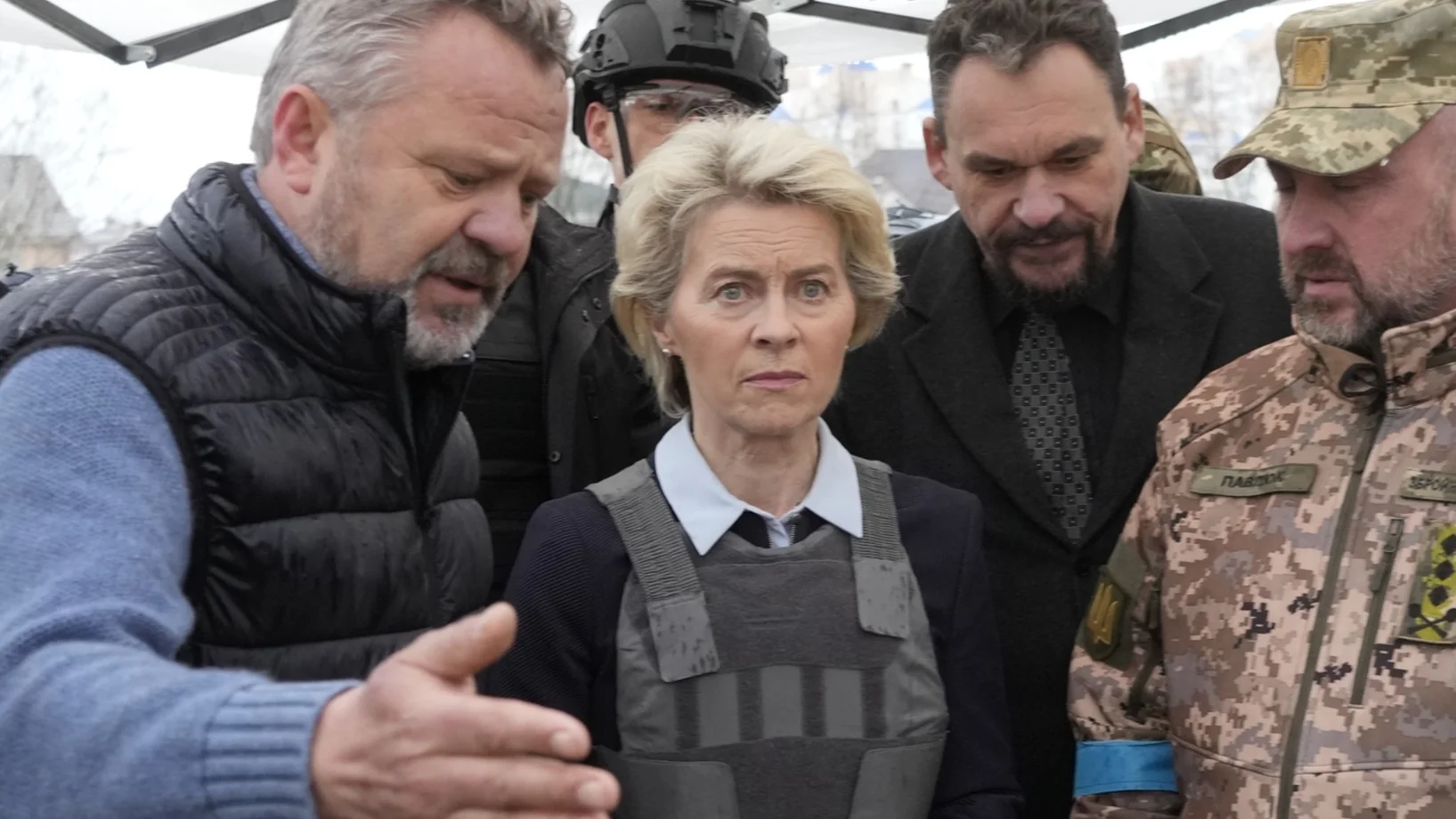 Ursula von der Leyen in Bucha