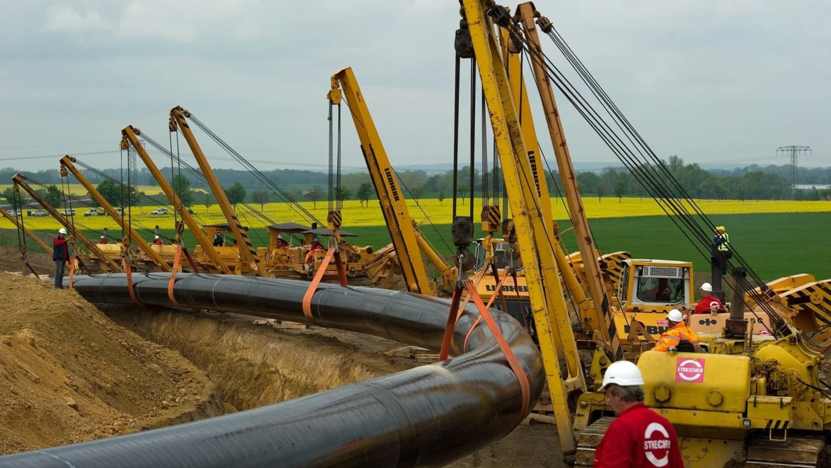 Bau einer Gasröhren-Leitung zum Anschluss an die Nordstream-1-Pipeline
