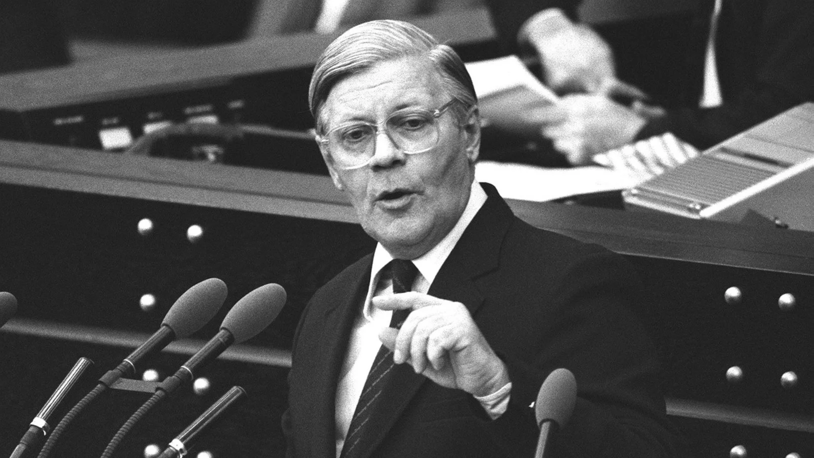 Helmut Schmidt