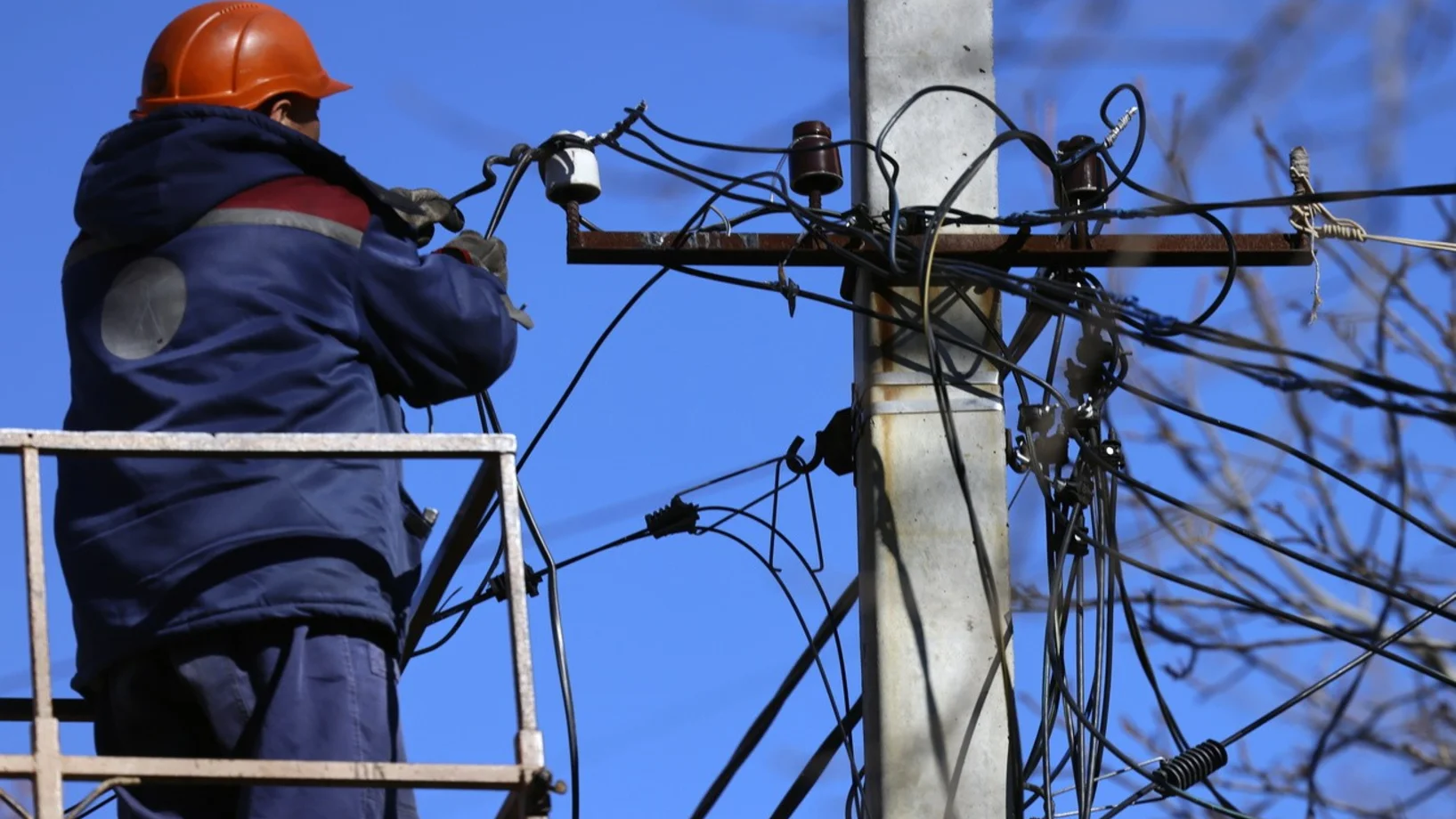 Mykolaiv, Reparatur Stromnetz