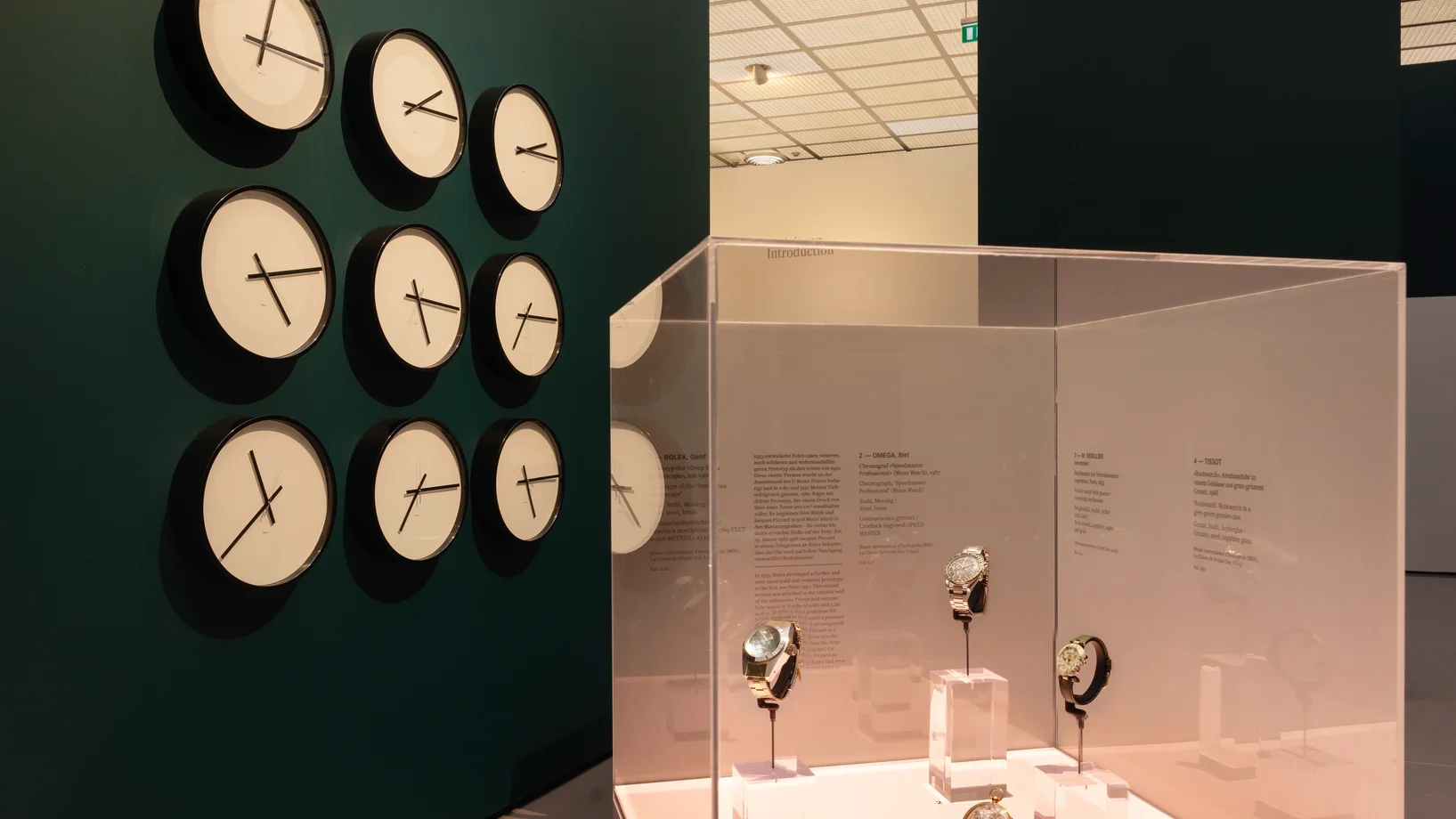 «Zeit»- Ausstellungsansicht