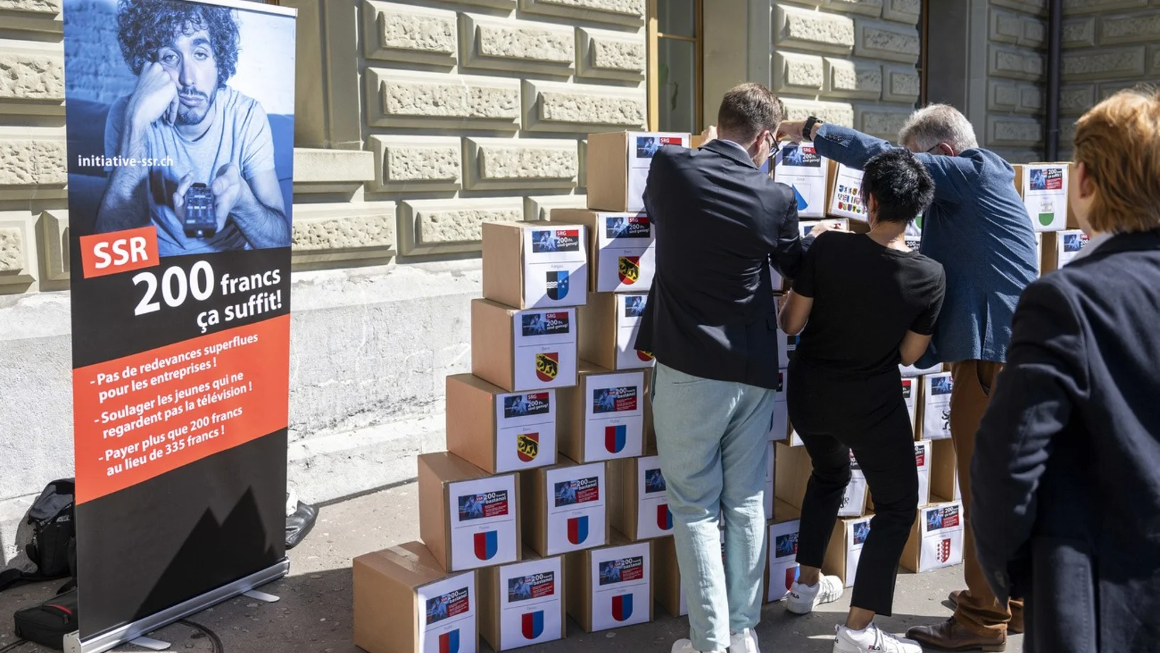 Bern, Initiative SRG-Gebühren