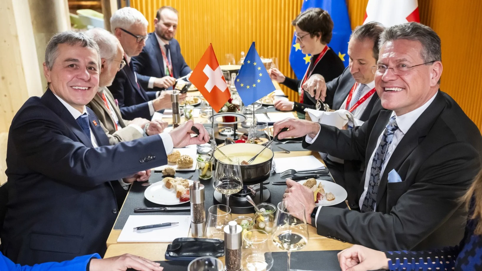 Cassis, Šefčovič, Davos