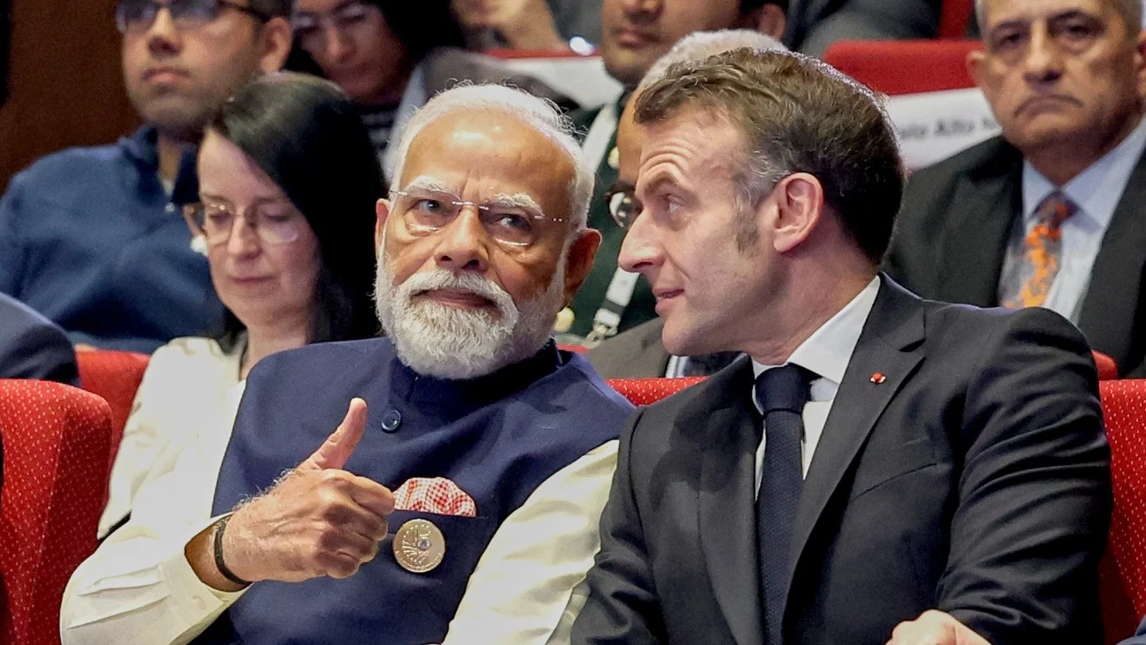 Modi, Macron 