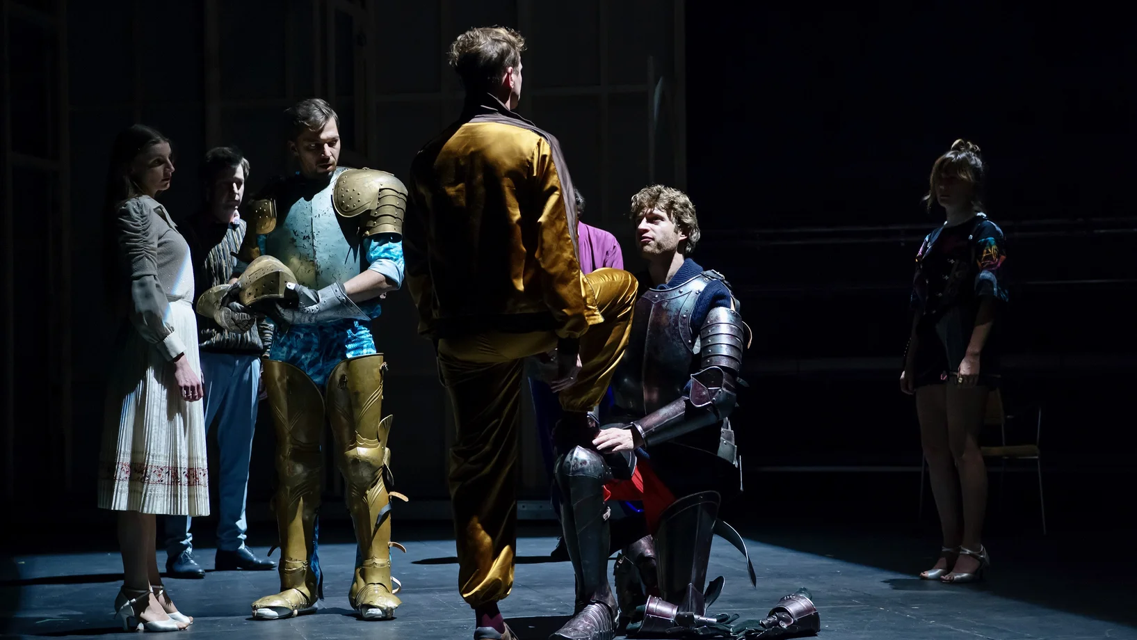 Leonie Merlin Young, Holger Bülow, Simon Kirsch, Maik Solbach, Jan Dravnel, Jonas Anders, Dominika Biernat © Priska Ketterer 
