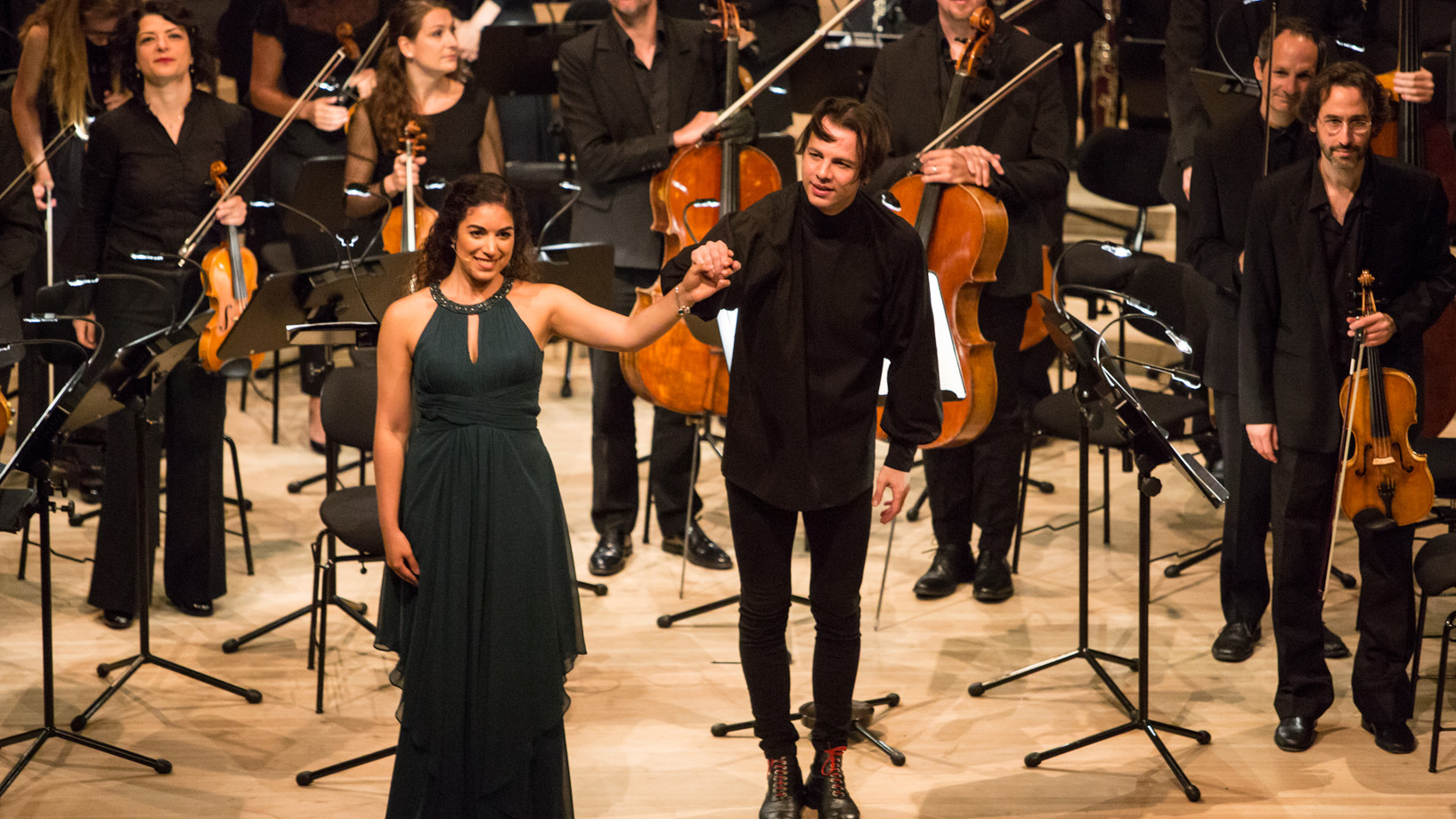 Teodor Currentzis in der Elbphilharmonie. Foto: © Aleksey Gushchin