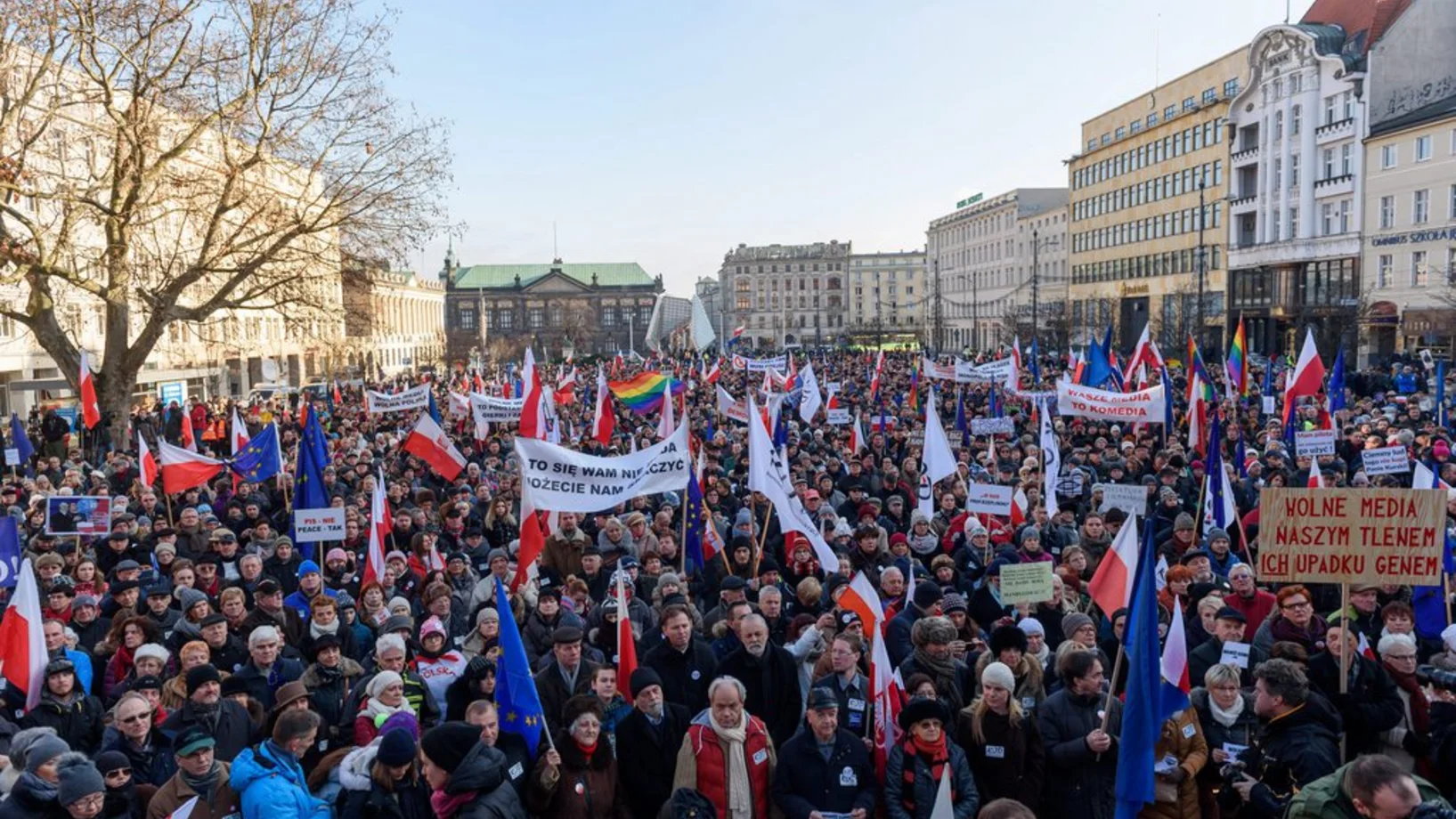 Demonstration am Samstag auf dem Freiheitsplatz in Poznań (Posen). (Foto: Keystone/EPA/Jakub Kaczmarczyk)