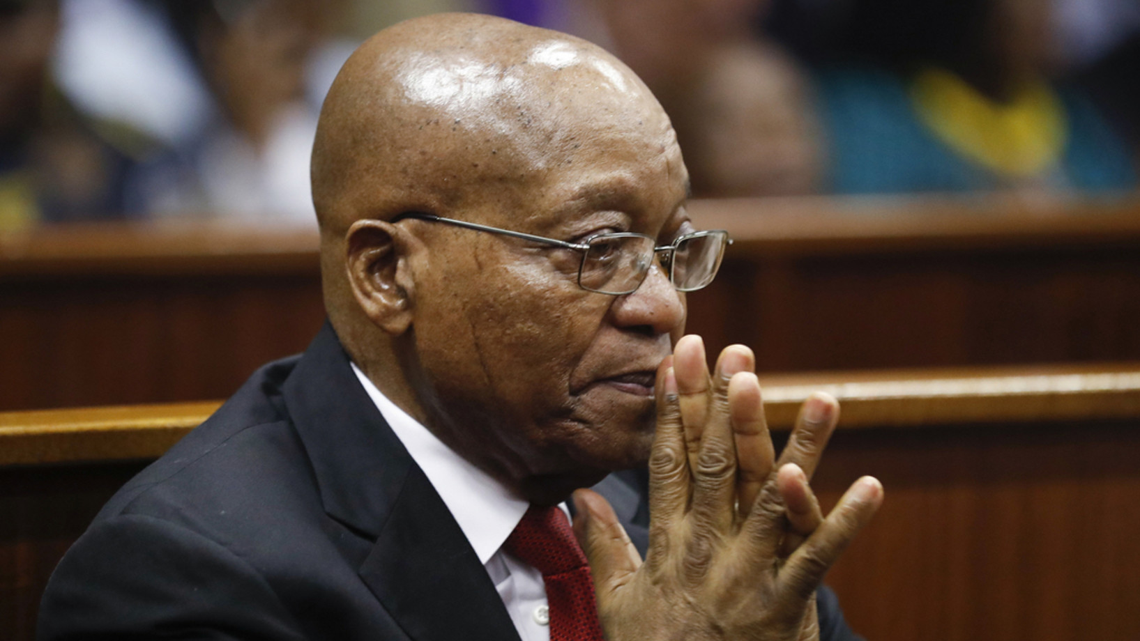 Der südafrikanische Ex-Präsident Jacob Zuma steht in Durban vor Gericht wegen Betrugs, Korruption und organisierter Kriminalität. (Keystone/AP POOL EPA, Nic Bothma)
