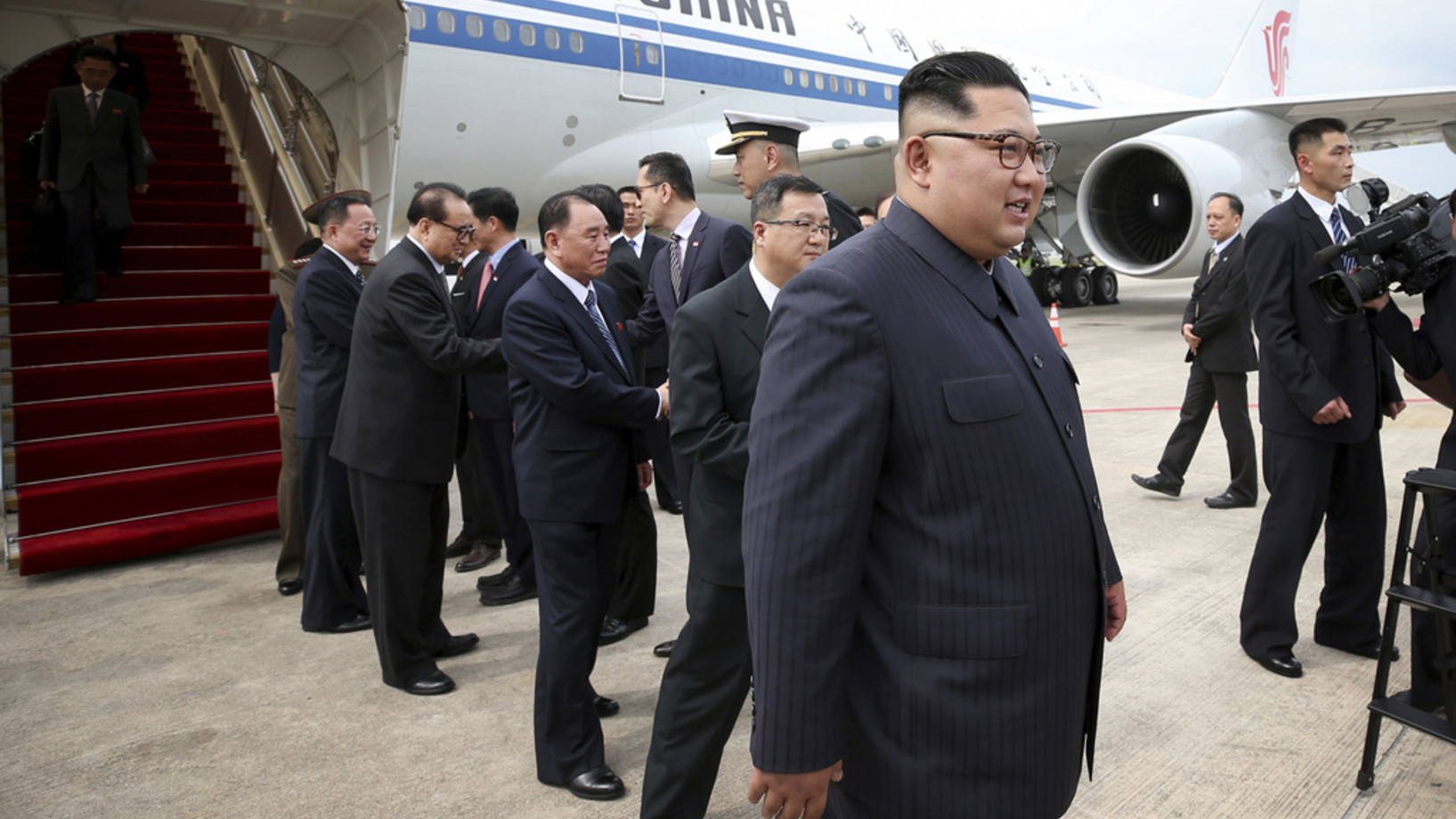 Kim Jong-un, der starke Mann Nordkoreas, war am Sonntag in Singapur eingetroffen (Foto: Keystone/AP/Ministry of Communications and Information of Singapore) 