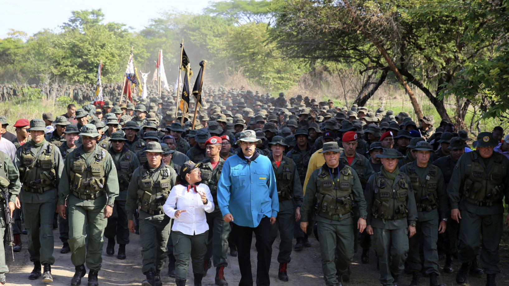 Präsident Maduro am Samstag am „Marsch der Loyalität“ in El Pao. Das Bild wurde von der Regierung veröffentlicht. (Foto: Keystone/Miraflores Press Offixce/Jhonn Zerpa)
