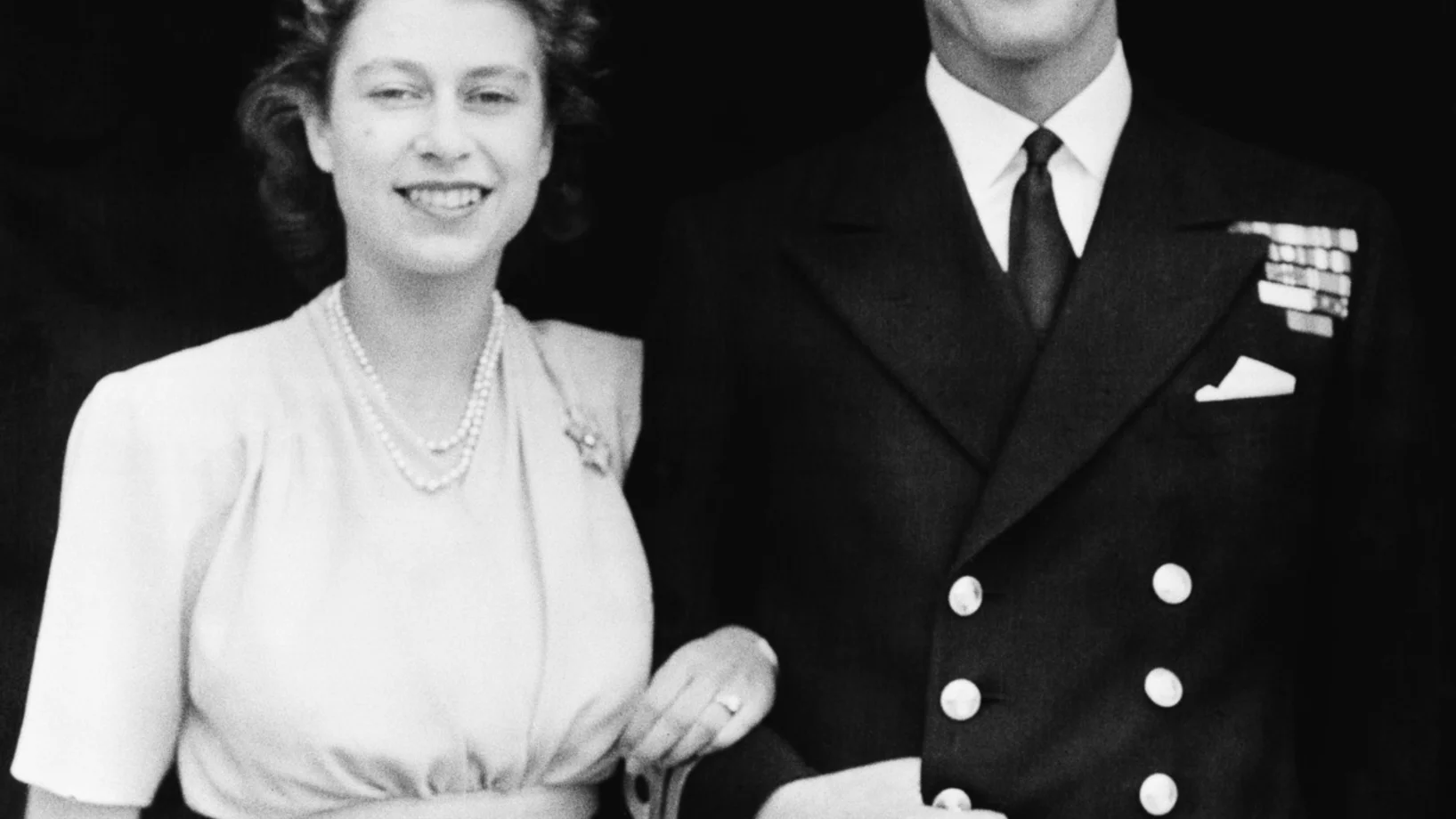 Kurz vor der Heirat: Prinzessin Elizabeth und Philip Mountgatten in London am 10. Juli 1947 (Foto: Keystone/AP)