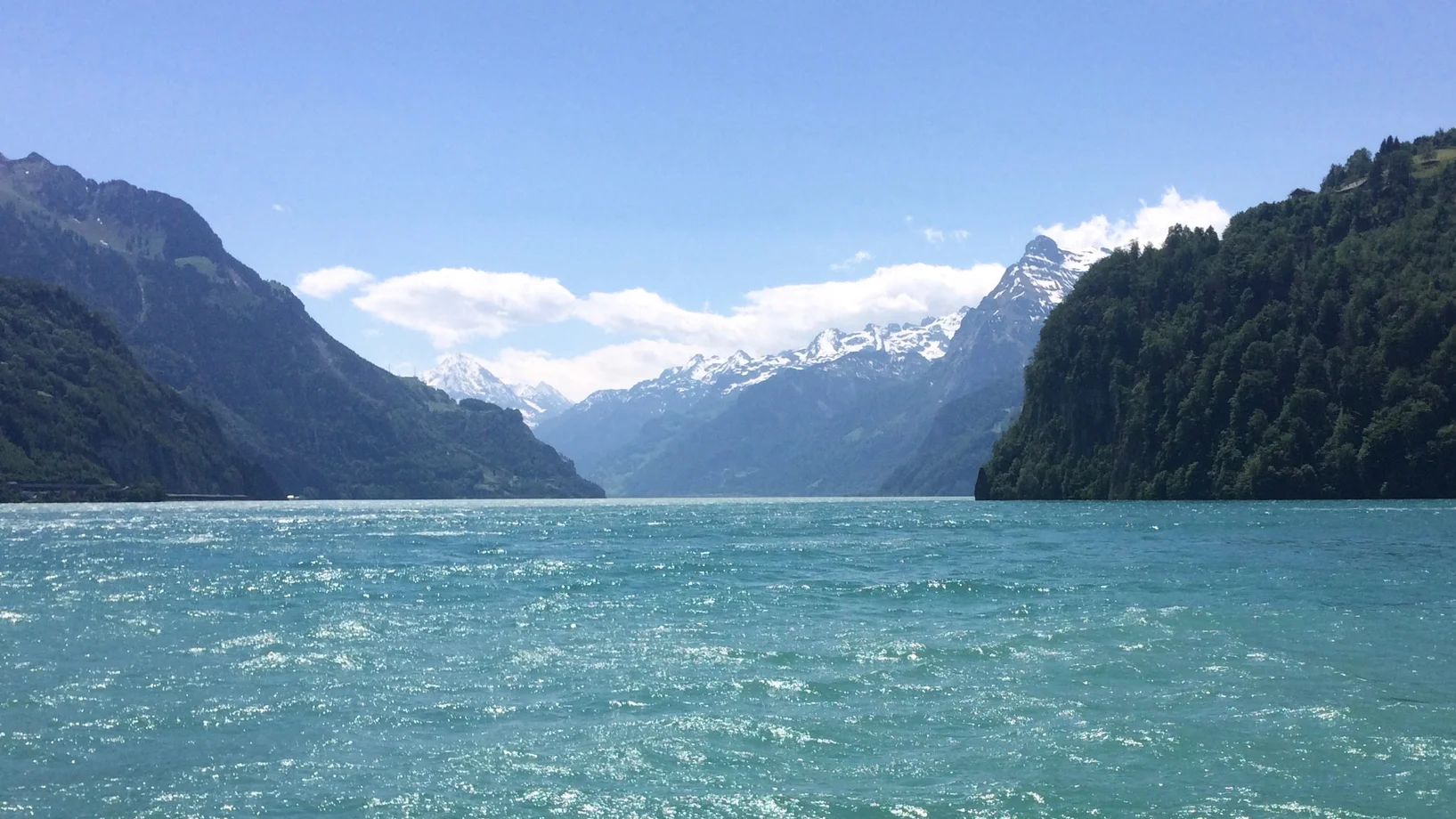 Föhn über dem Urnersee (Foto: Dieter Imboden)