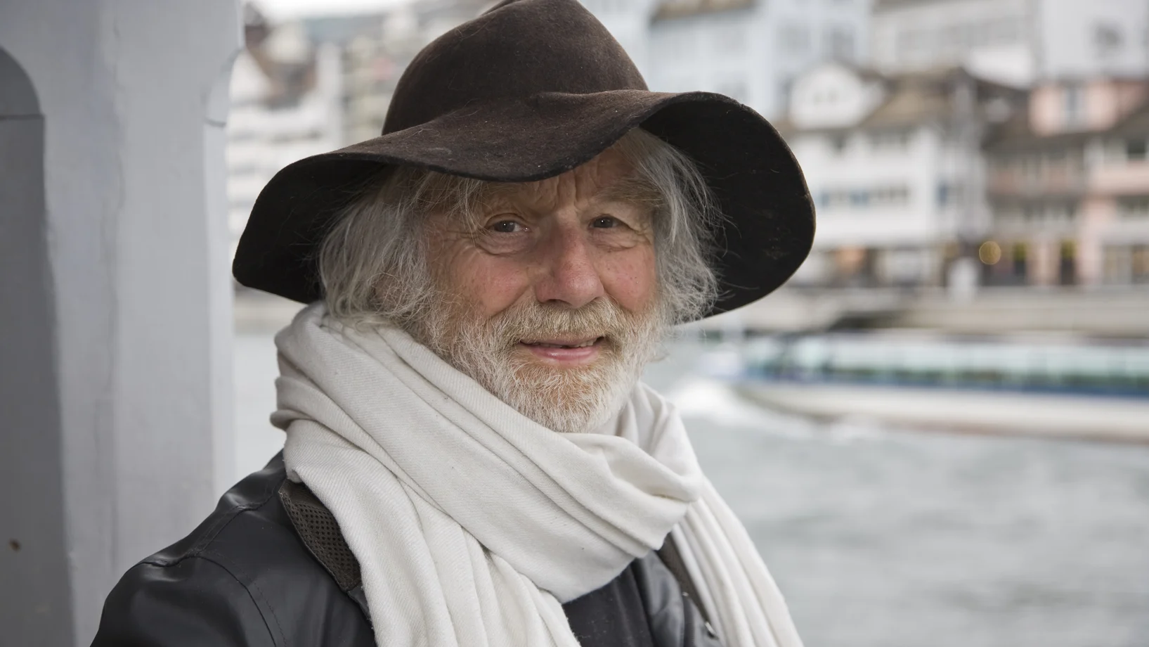 Pfarrer Ernst Sieber, wie man ihn kennt (Foto © Sozialwerke Pfarrer Sieber)