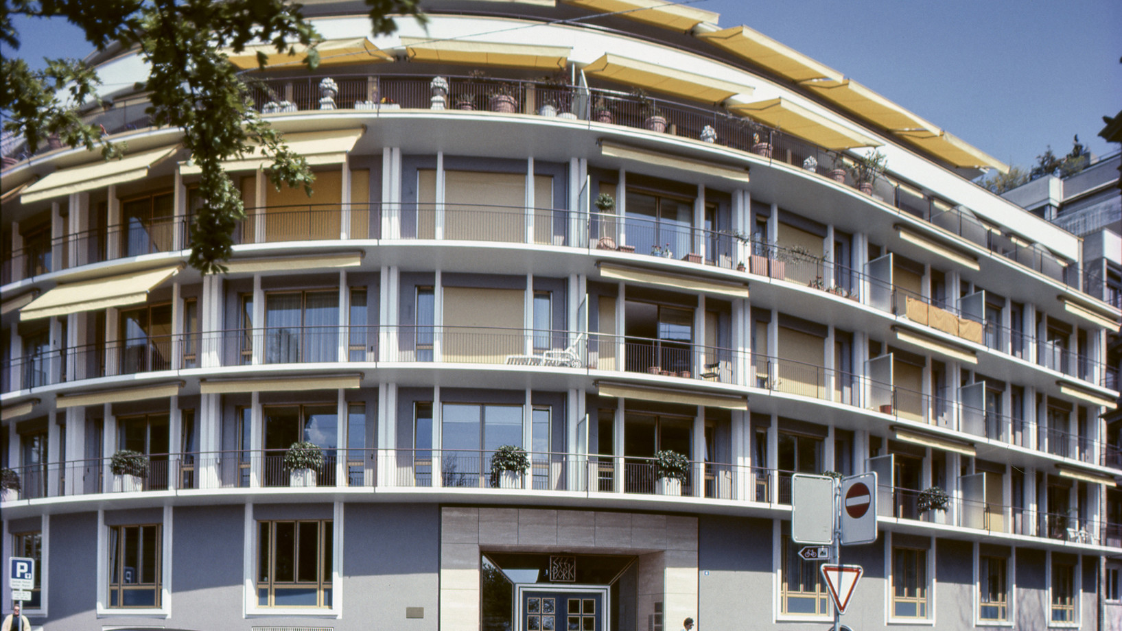 Appartementhaus Seepark, Zug 1955 (Foto: Alois Ottinger, 1997)