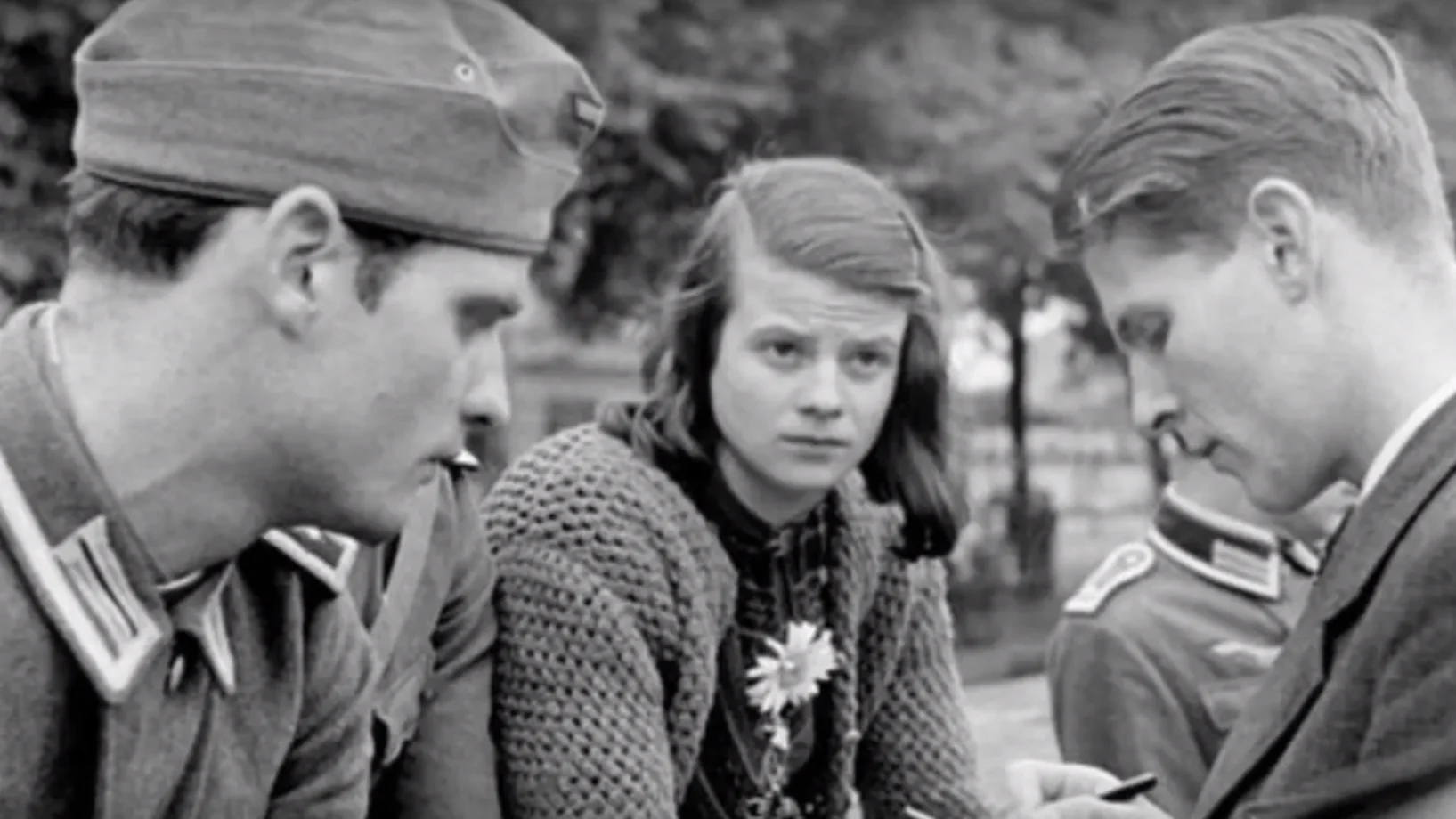 Hans und Sophie Scholl und Christoph Probst (Foto: Keystone/AP/Str)