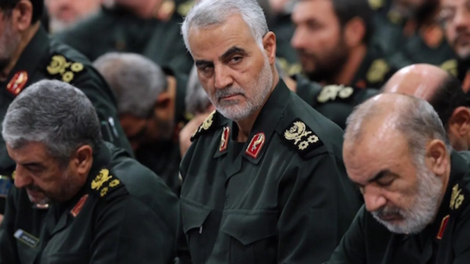 Die Köpfe der Revolutionsgarde M. Ali Jafari (links) und Ghasem Soleimani (Mitte)