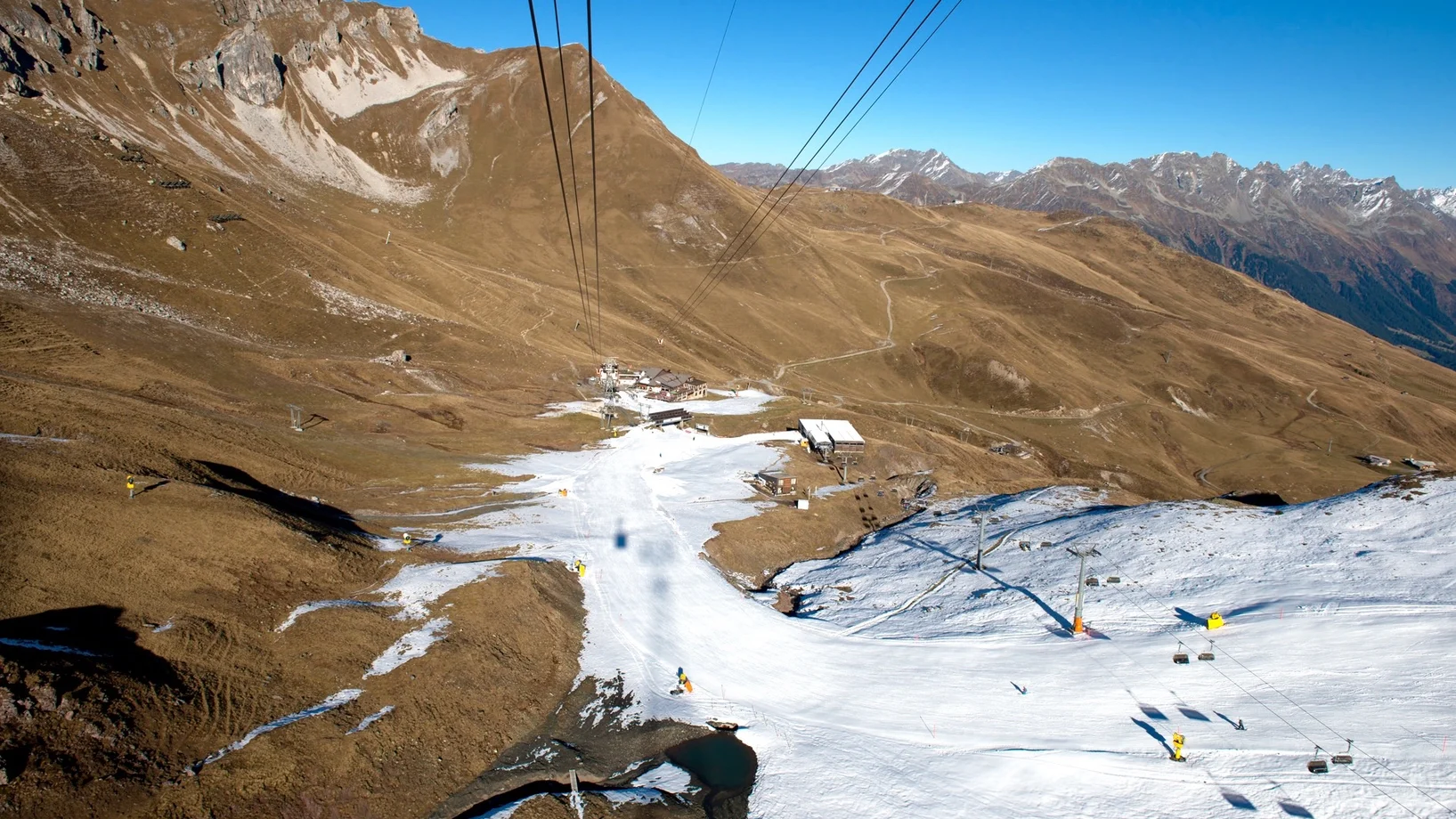 Die Skipiste oben auf dem Parsenn (Foto: Hanspeter Jost)