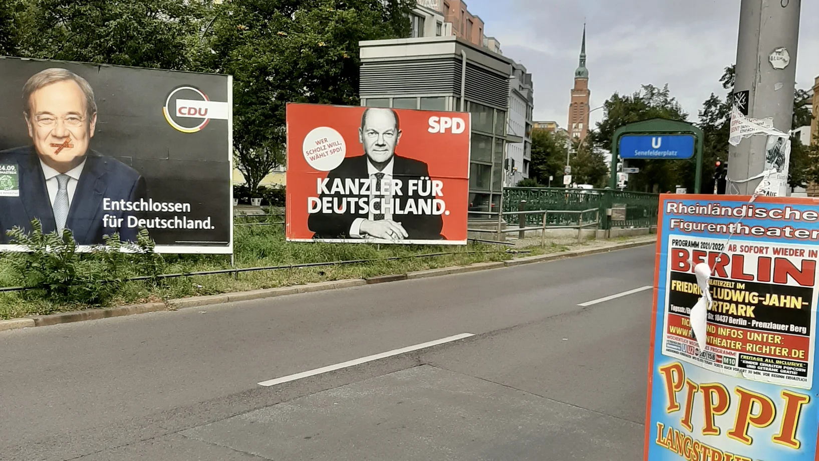 Senefelderplatz, Berlin