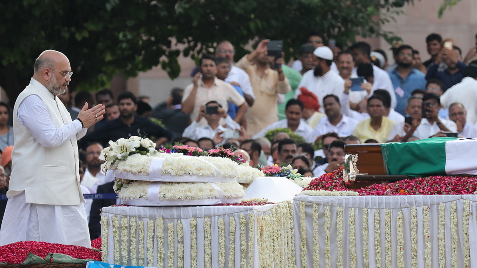 Beisetzung von Atal Bihari Vajpayee in Neu Delhi beigesetzt. Im Bild der Präsident der Bharatiya Janata Party (BJP) Amit Shaw. (Foto: Keystone/EPA/Harish Tyagi)